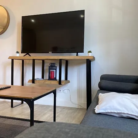 Apartment La Cle -climatisation - Parking Prive - Ideale - Professionnels - Familles - Amis *